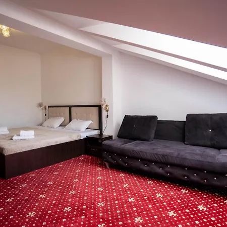 Hotel Pensiunea Nnn 3*